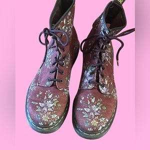 Doc martins womens castel air wair boots floral burgundy red shoes size 8